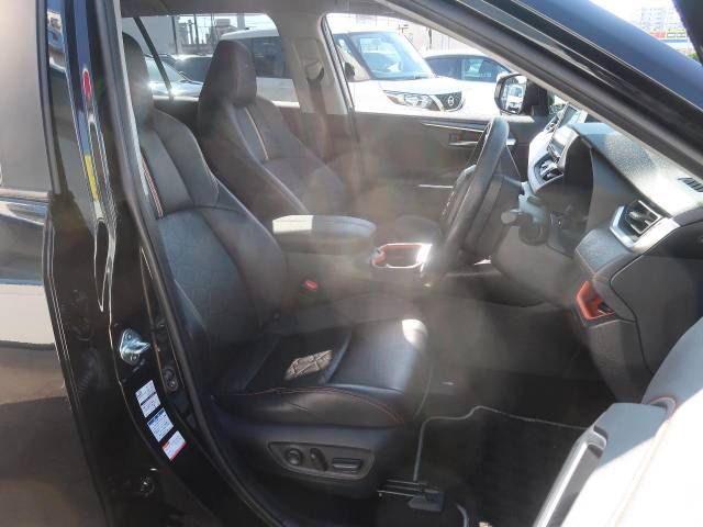 Toyota RAV4 2019-10 18578-8