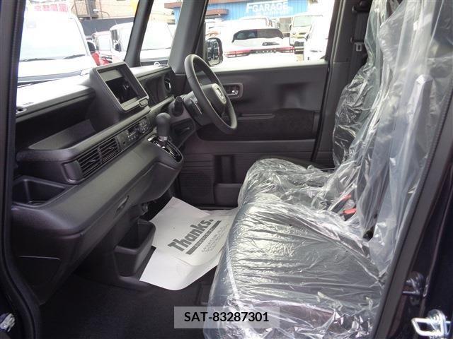 Honda N BOX CUSTOM 2023-12 249903-7