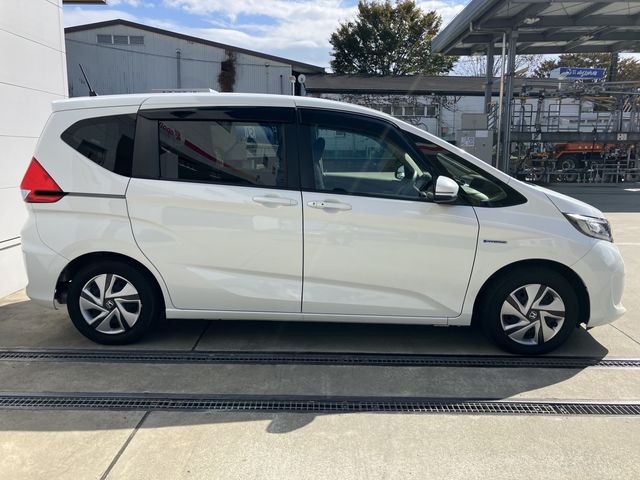 Honda FREED HYBRID 2018-12 16056-8
