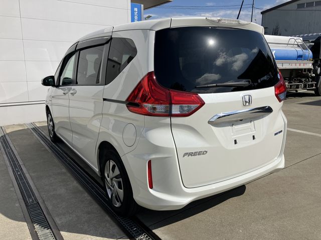 Honda FREED HYBRID 2018-12 16056-4