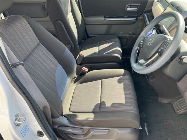 Honda FREED HYBRID 2018-12 16056-14