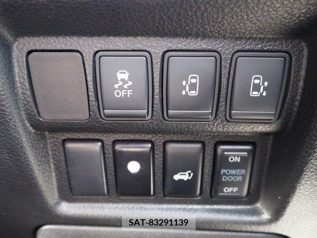 Nissan ELGRAND 2018-02 268404-16