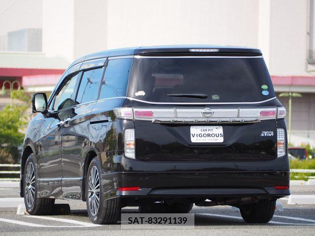 Nissan ELGRAND 2018-02 268404-2