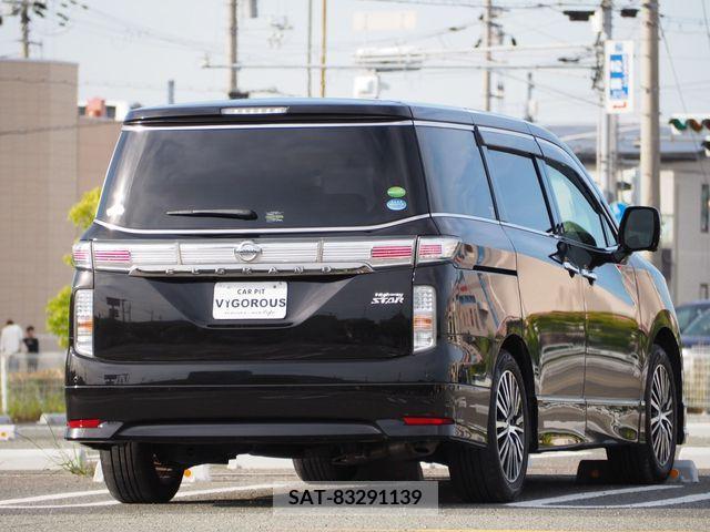Nissan ELGRAND 2018-02 268404-12