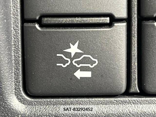 Toyota VOXY 2020-03 321662-6