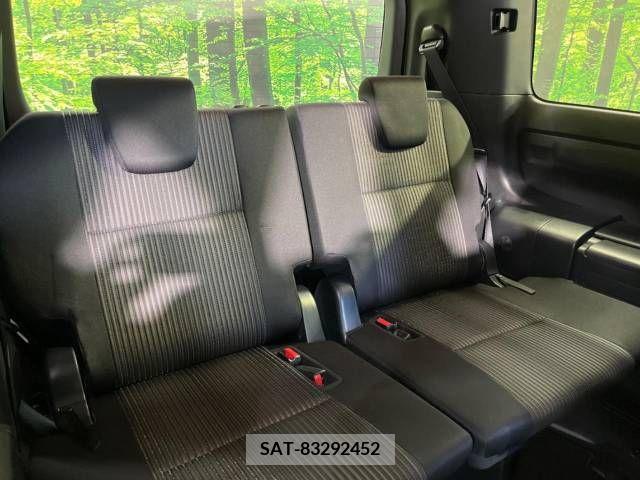 Toyota VOXY 2020-03 321662-10