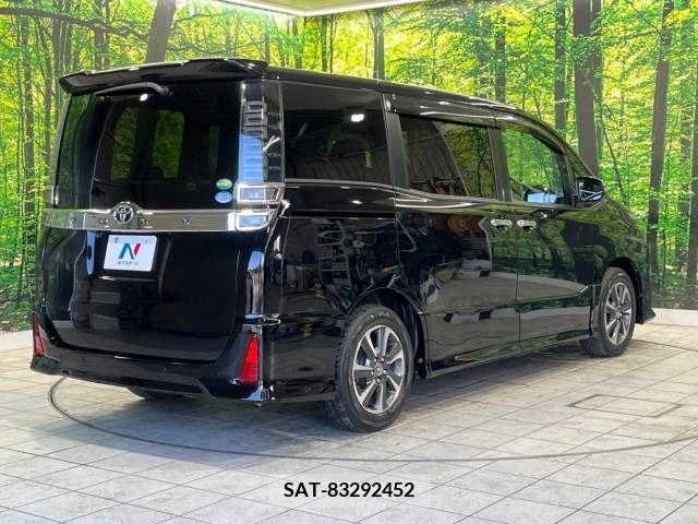 Toyota VOXY 2020-03 321662-18