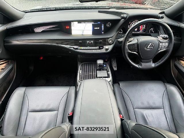 Lexus LS 2018-03 334410-1