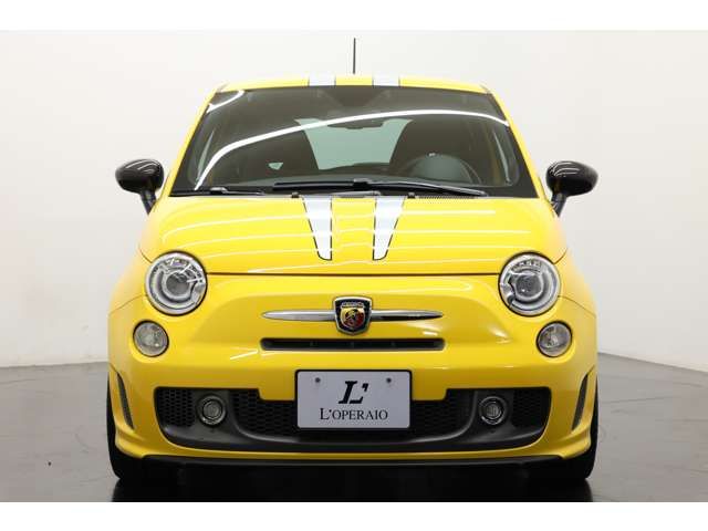Abarth 695 2011-11 194658-15