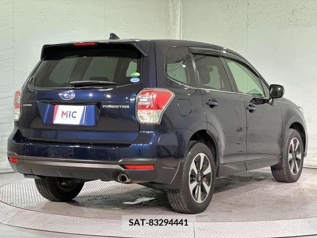 Subaru FORESTER 2016-07 329806-4