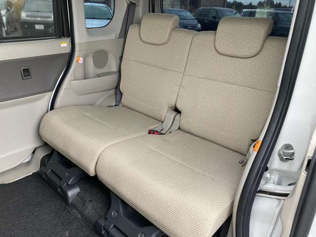 Daihatsu TANTO 2015-12 240-14
