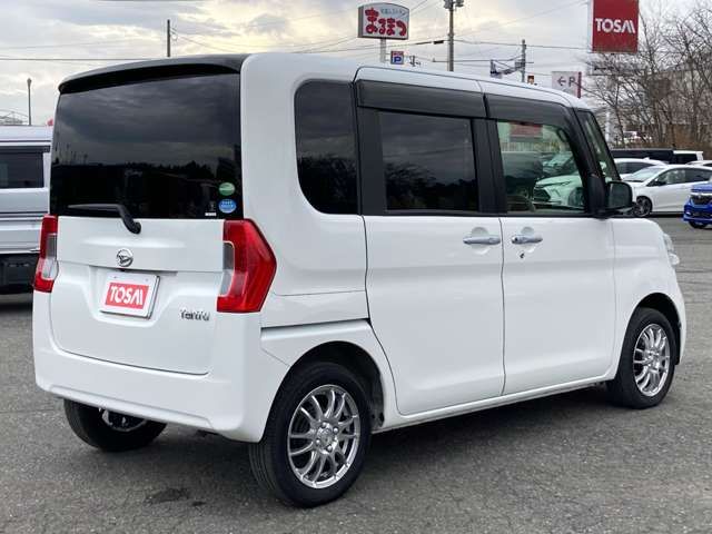 Daihatsu TANTO 2015-12 240-1