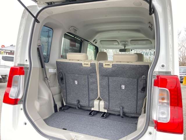 Daihatsu TANTO 2015-12 240-16
