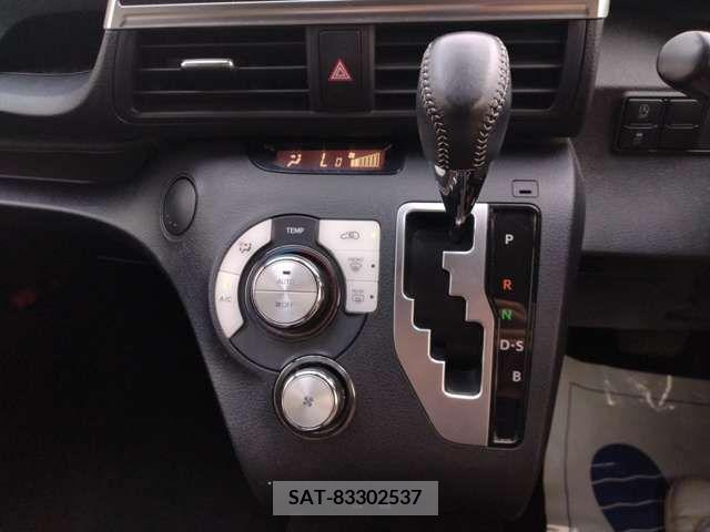 Toyota SIENTA 2020-02 394028-11