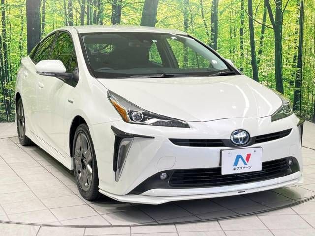 Toyota PRIUS 2019-04 186383-16