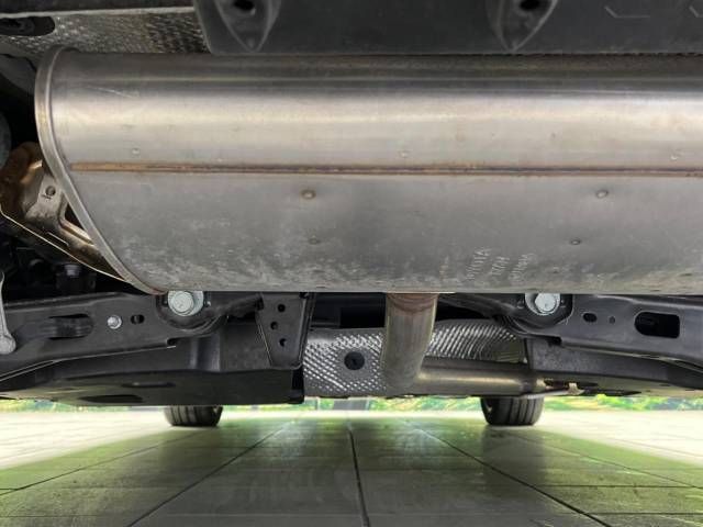Toyota PRIUS 2019-04 186383-19