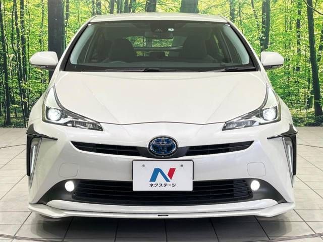 Toyota PRIUS 2019-04 186383-14