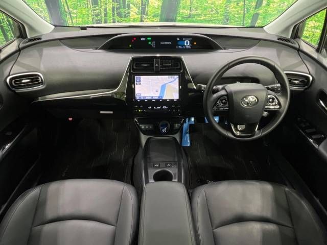 Toyota PRIUS 2019-04 186383-1