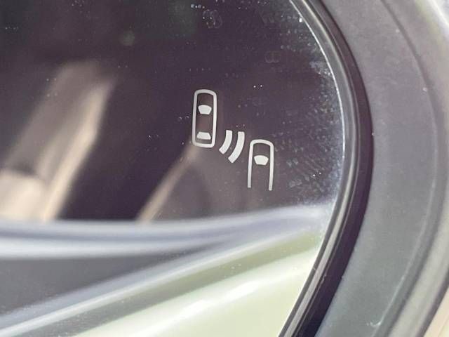 Toyota PRIUS 2016-09 8902-6
