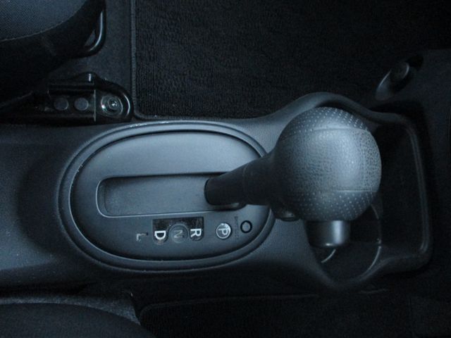 Nissan MARCH 2017-03 191804-21