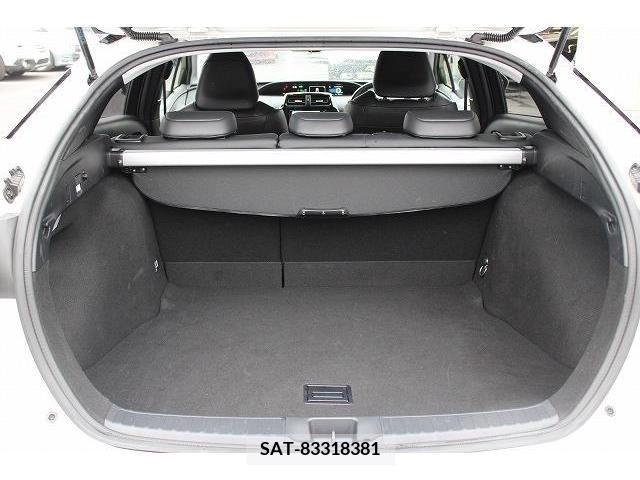Toyota PRIUS 2016-08 225144-18