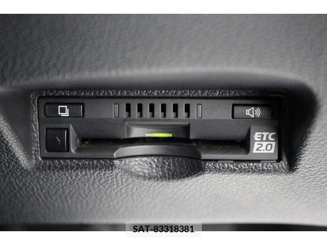 Toyota PRIUS 2016-08 225144-6