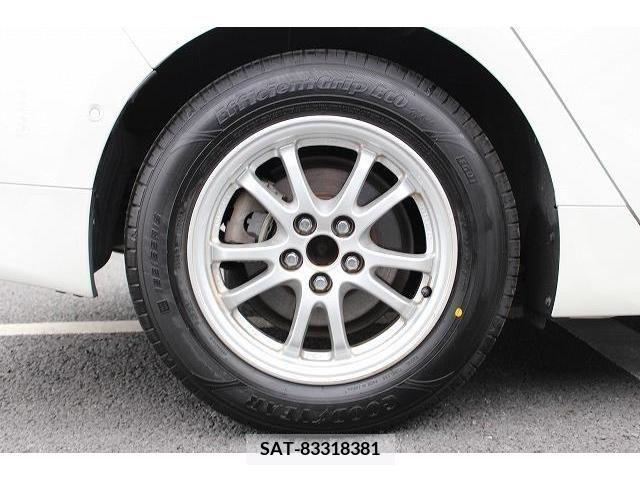 Toyota PRIUS 2016-08 225144-13