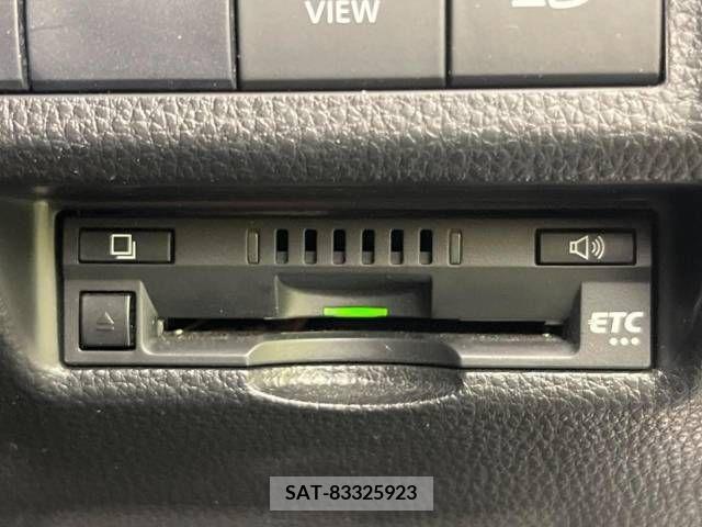 Toyota RAV4 2021-06 381032-6