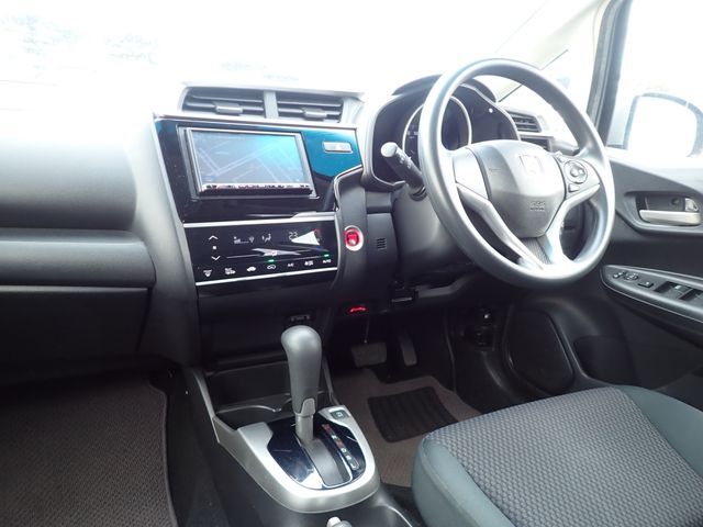 Honda FIT 2018-04 190089-1