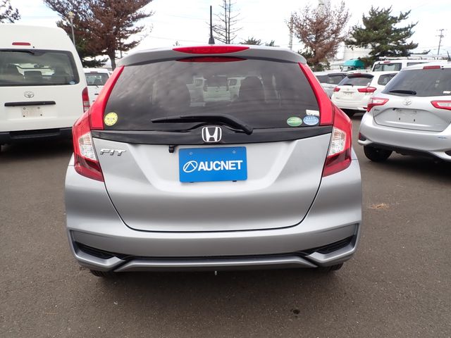 Honda FIT 2018-04 190089-6