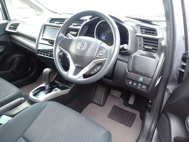 Honda FIT 2018-04 190089-8