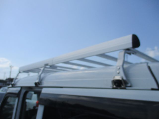 Mazda SCRUM VAN 2019-06 2840-26
