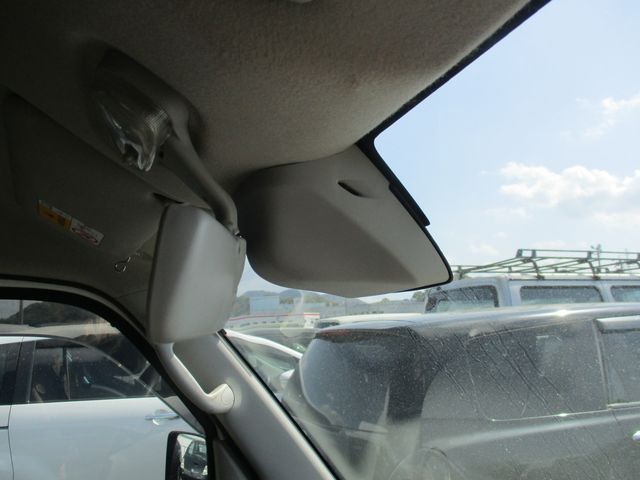 Mazda SCRUM VAN 2019-06 2840-15
