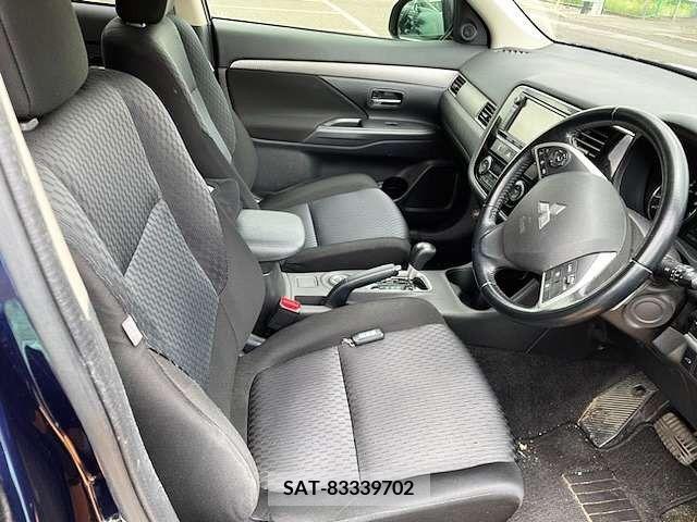 Mitsubishi OUTLANDER 2013-11 386857-3