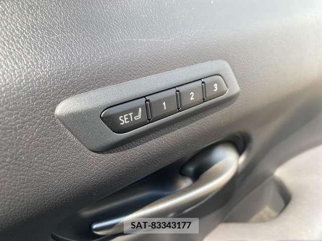Lexus UX 2019-09 363061-14