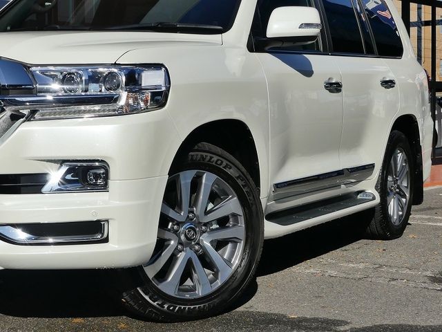 Toyota LAND CRUISER 2020-09 29179-7