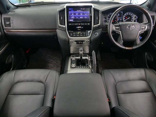 Toyota LAND CRUISER 2020-09 29179-2