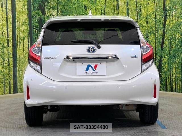 Toyota AQUA 2018-11 223121-15
