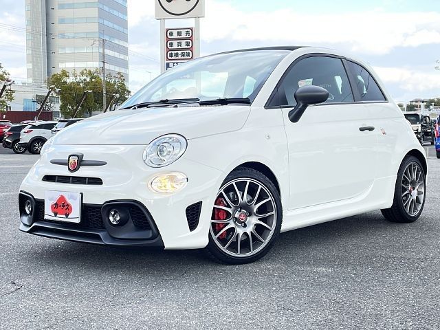 Abarth 695 2023-04 193248-0
