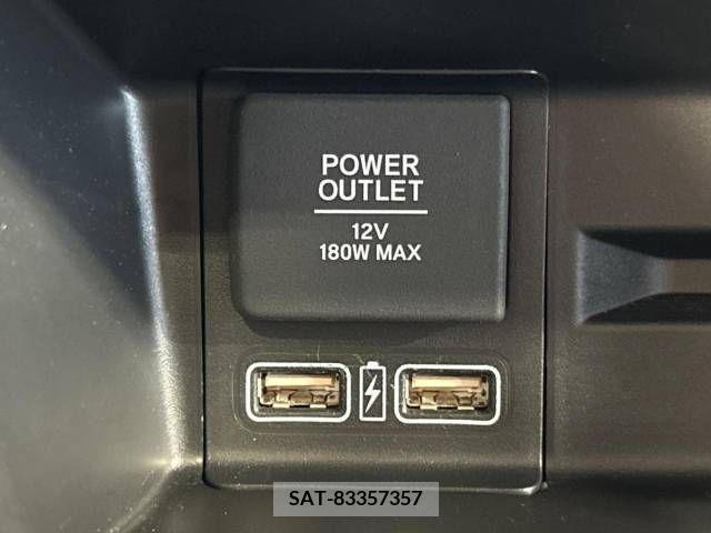 Honda N-VAN 2022-05 397802-5