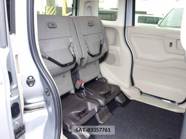 Honda N BOX 2018-02 236328-15