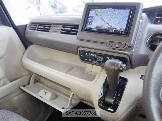 Honda N BOX 2018-02 236328-7