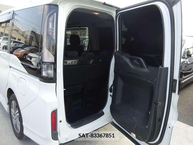 Honda e 2018-12 330313-9