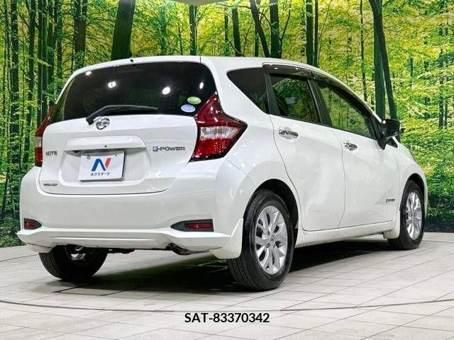 Nissan NOTE 2016-11 350237-17