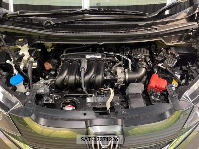 Honda FREED 2017-03 238570-18