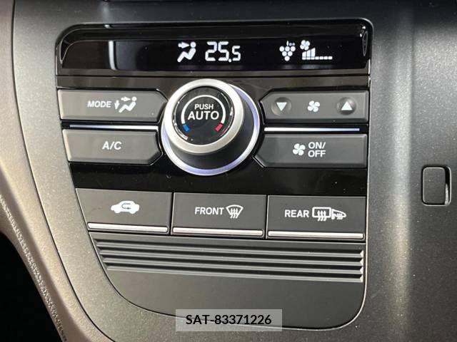 Honda FREED 2017-03 238570-7