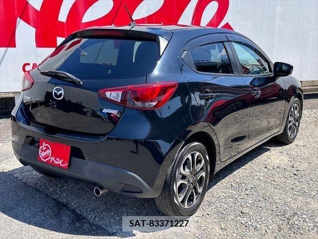 Mazda DEMIO 2015-08 359425-16