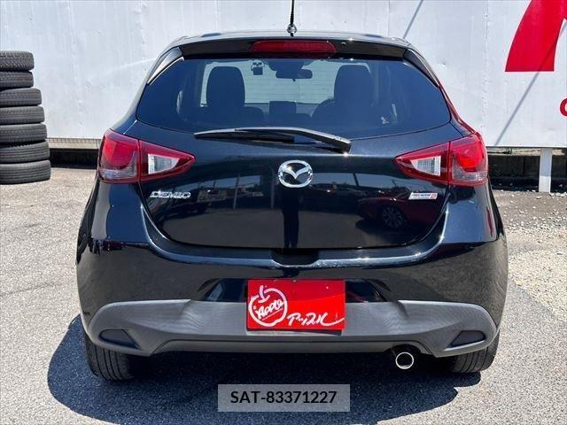 Mazda DEMIO 2015-08 359425-17