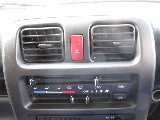 Suzuki CARRY TRUCK 2012-07 1966-8