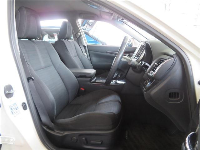 Toyota CROWN SEDAN 2014-03 196269-5